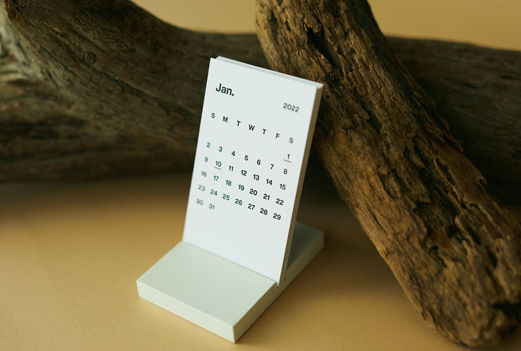 白いミニマルカレンダー